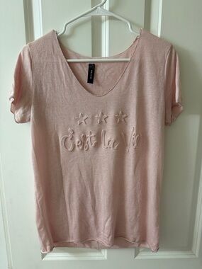Soft Pink 'C'est La Vie' Short Sleeve Tee